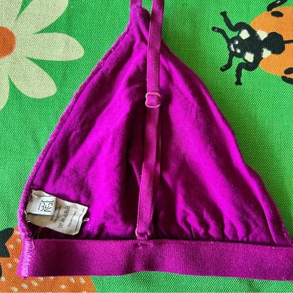 Baserange Mississippi Velour Bralette - Magenta - Picture 3 of 4